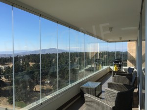 système de vitrage de balcon